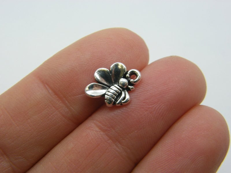 12 Bee charms antique silver tone A1025