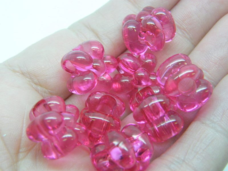 30 Flower beads fuchsia acrylic BB820 -  SALE 50% OFF