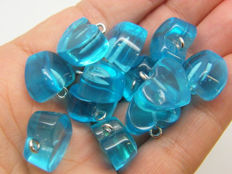 10 Heart charms imitation jelly blue resin H163