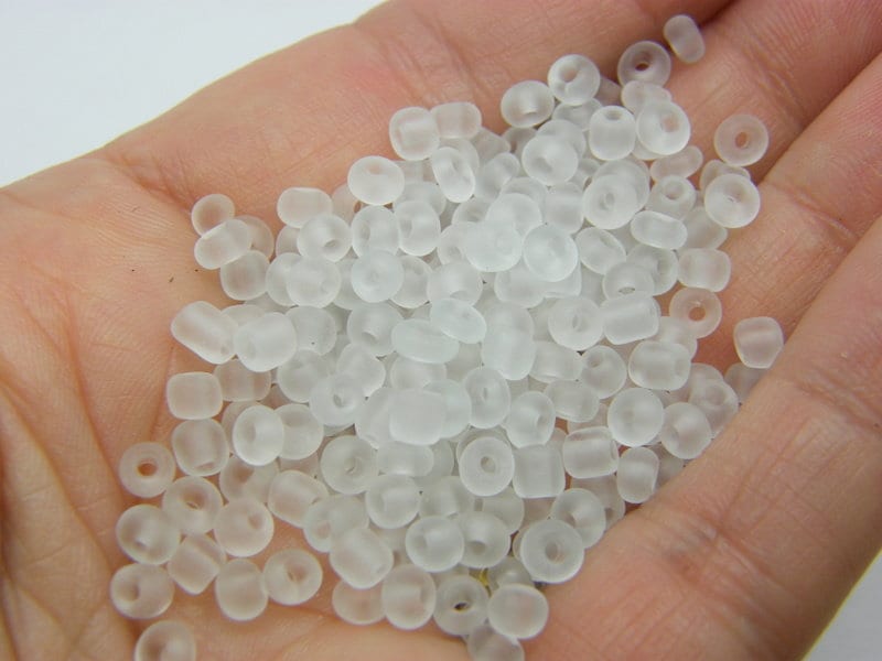 400 white/Clear frosted seed beads 4mm glass SBM1