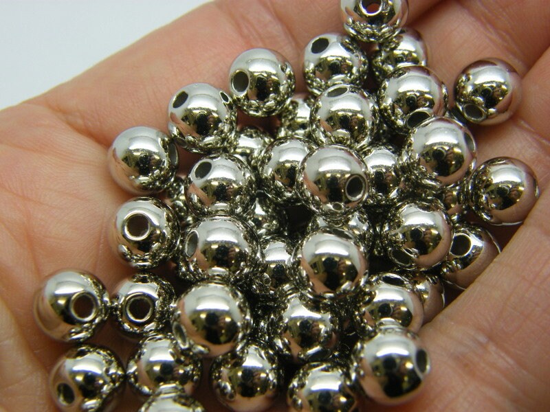 100 Spacer beads 8mm  acrylic BB822