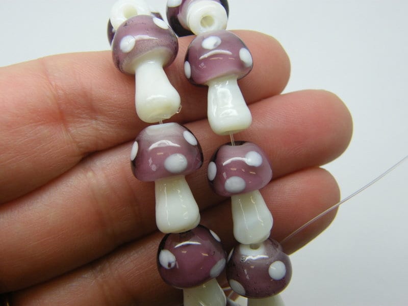 18 Mushroom beads purple and white glass B179