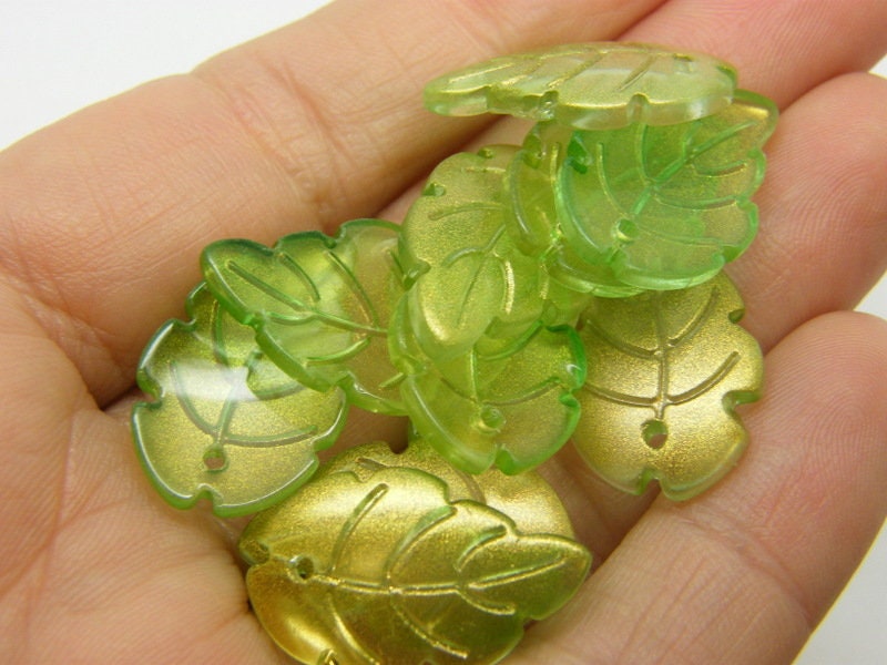 20 Leaf  charms green glitter dust glass L324