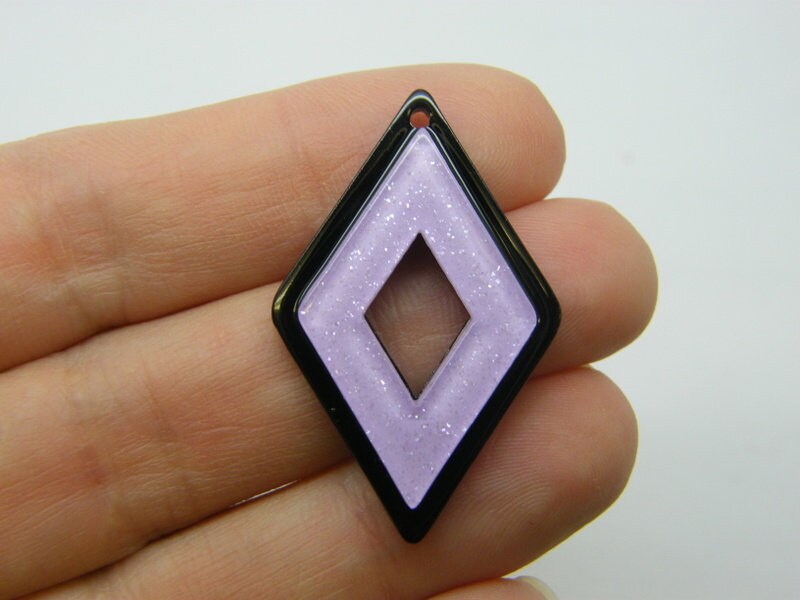 8 Lilac purple on black diamond glitter powder pendants resin M458