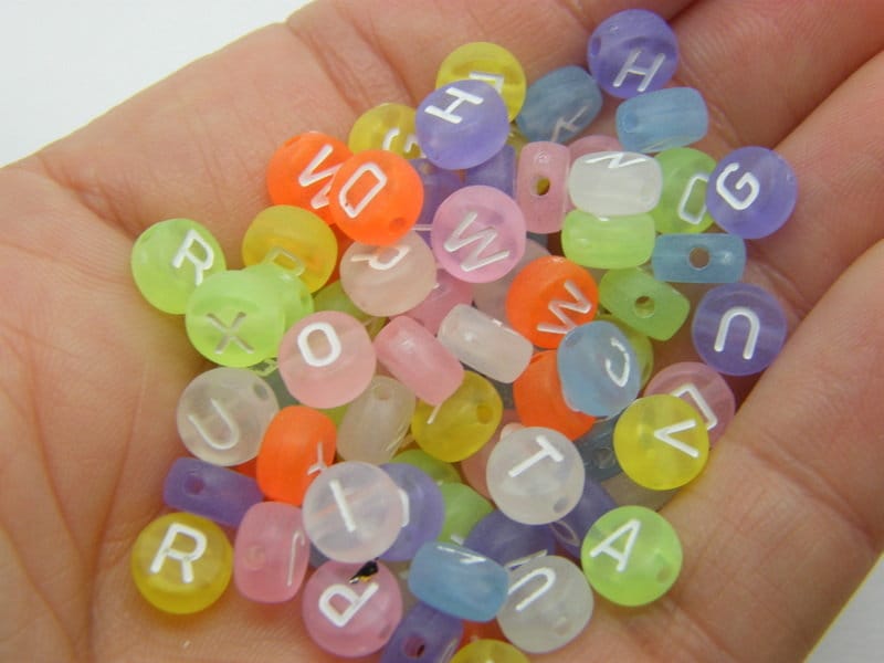 100 Letter alphabet beads RANDOM mixed acrylic AB392  - SALE 50% OFF