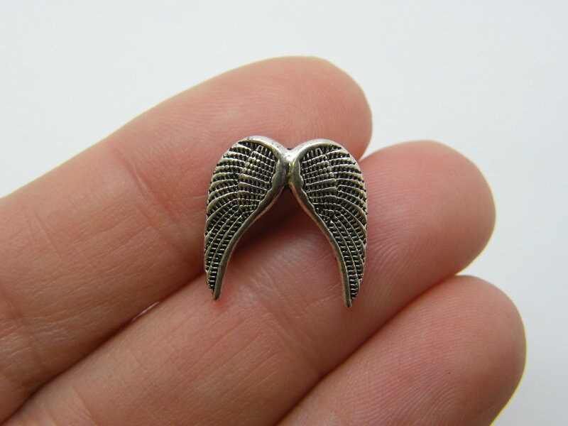 8 Angel wing spacer beads antique silver tone AW34