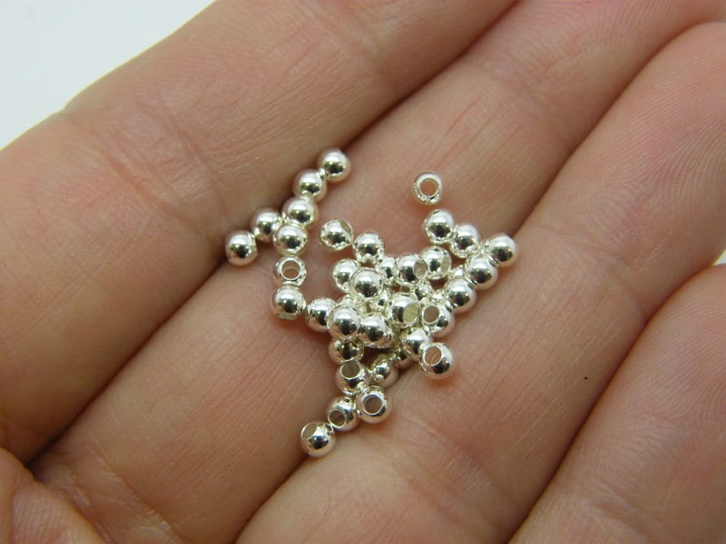 500 Spacer beads 3mm silver plated FS399