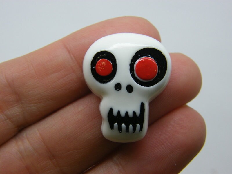 12 Skull Halloween embellishment cabochons white black red resin HC519