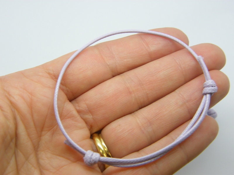8  Waxed cord knot lilac bracelet 04
