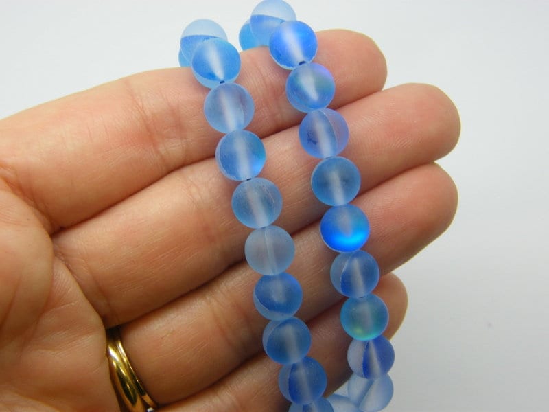 45  Beads imitation moon stone frosted blue holographic  8mm glass B30