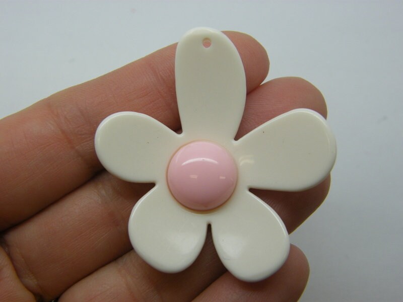 4 Flower pendants eggshell pink resin F13