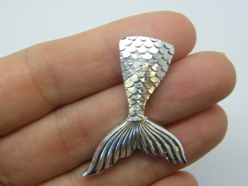 BULK 30 Silver mermaid tail embellishment resin FF481