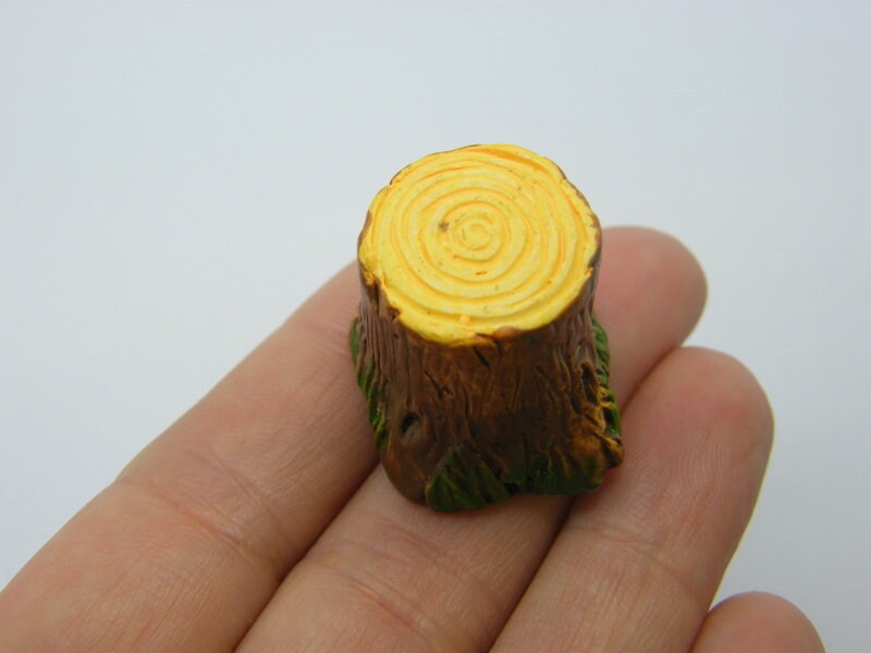 2 Tree stump miniature embellishment resin T30