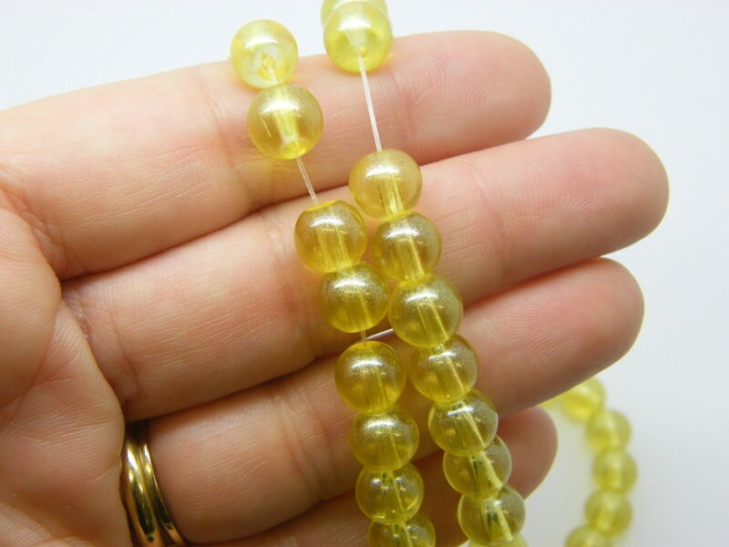 100 Yellow beads 8mm glass B163  - SALE 50% OFF