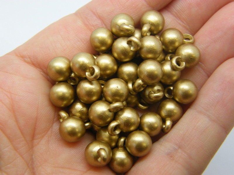 100 Round charms spray painted gold acrylic M613  - SALE 50% OFF