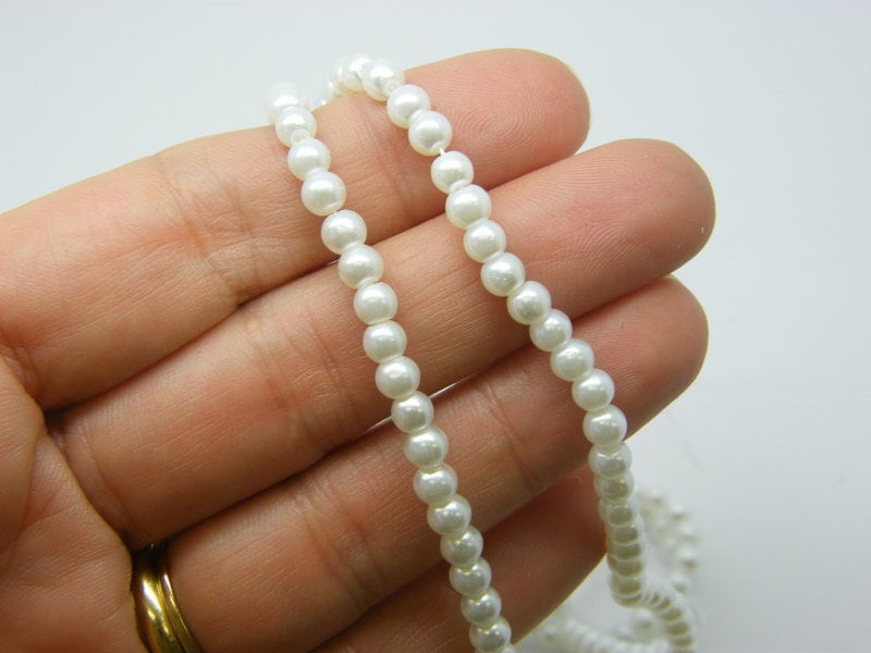 200 White imitation pearl glass 3mm beads B128