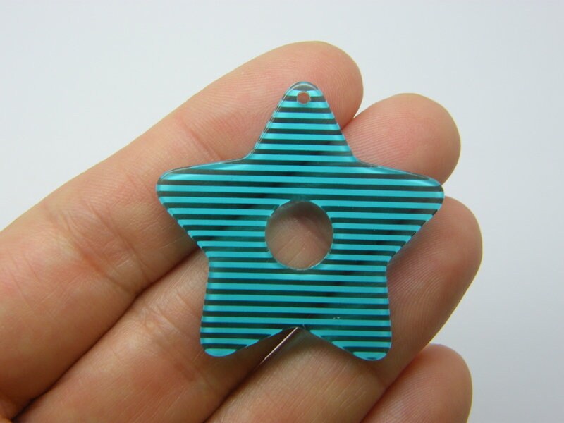 4 Star pendants clear and blue stripe resin S290