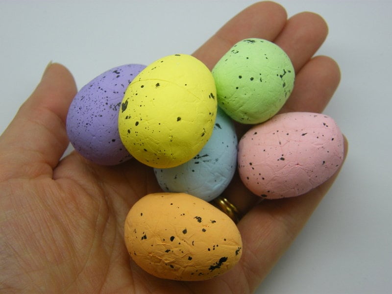 4 Easter eggs miniature random mixed foam P583