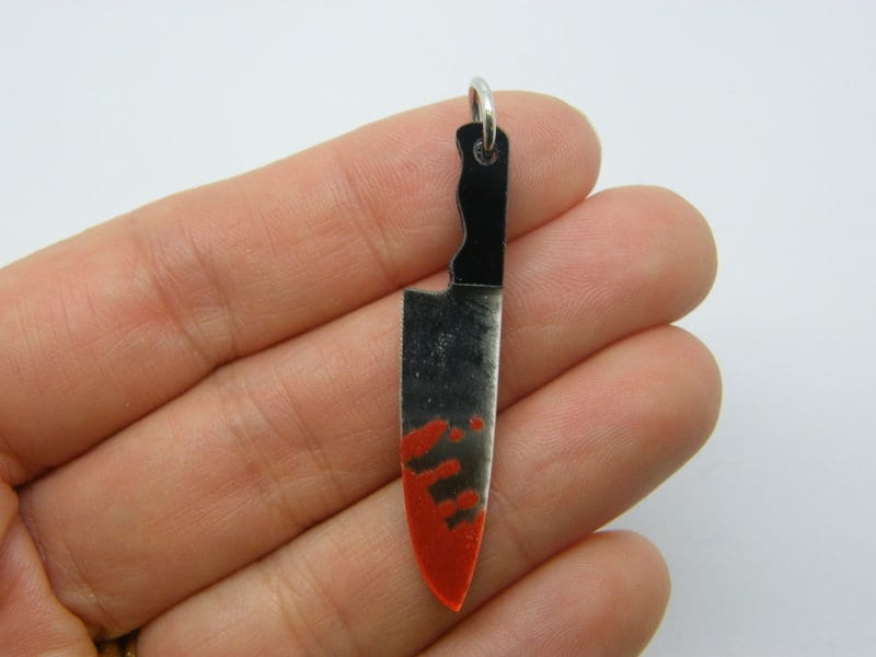 BULK 10 Bloody cooking knife charms red black silver acrylic HC607