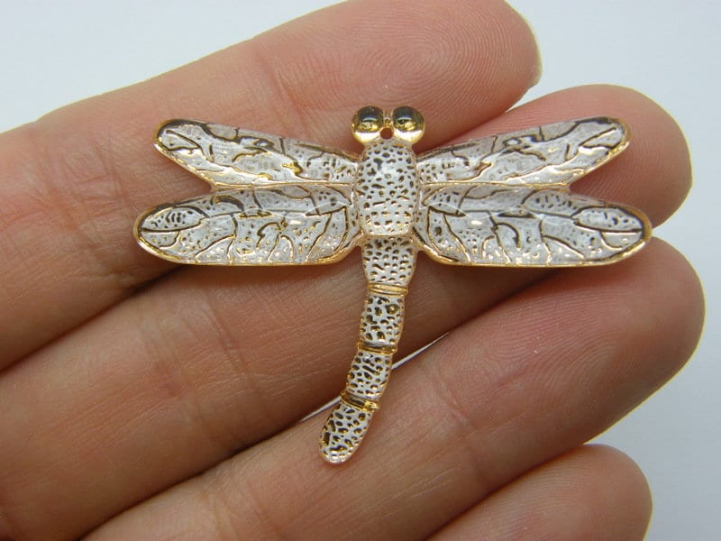 6 Dragonfly pendants white gold acrylic A52