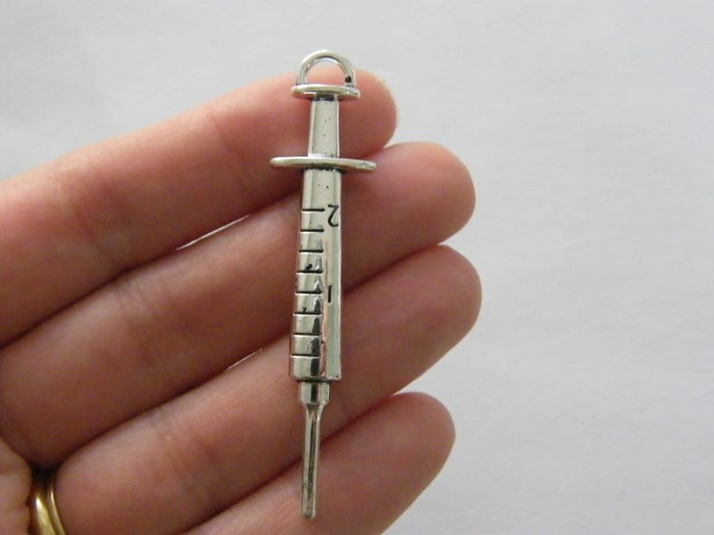 4 Syringe injection pendants antique silver tone MD38