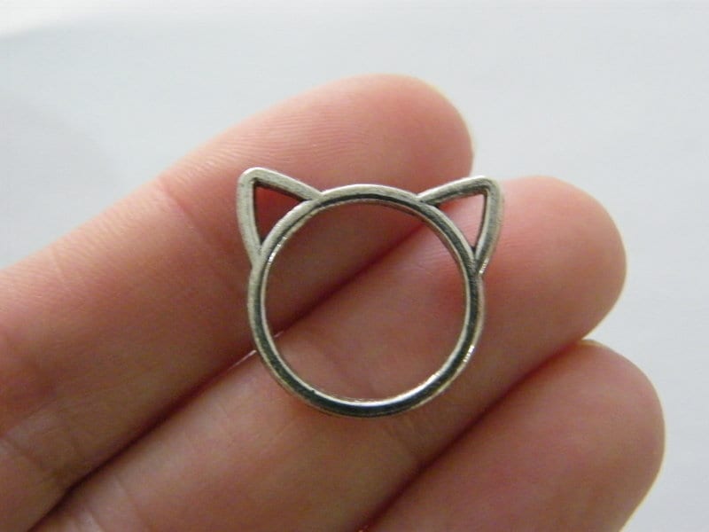 10 Cat charms antique silver tone A499