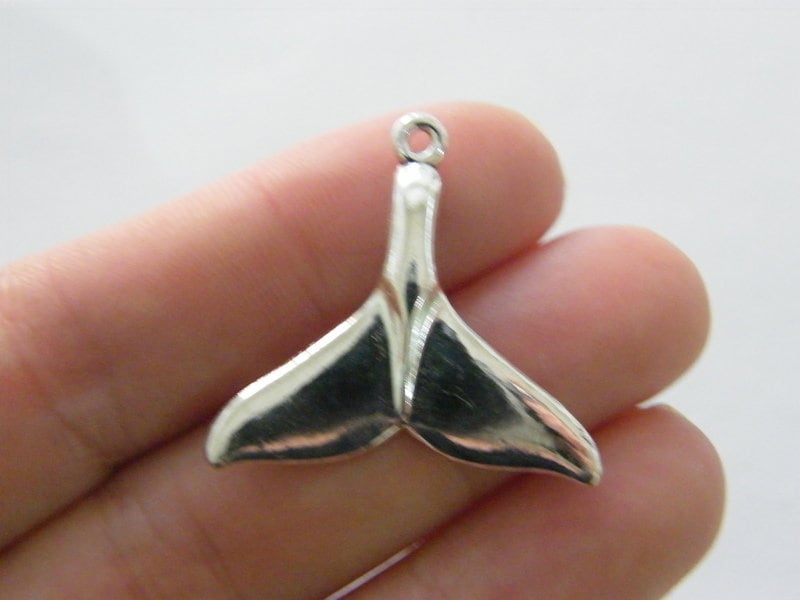 8 Whale tail charms antique silver tone FF636