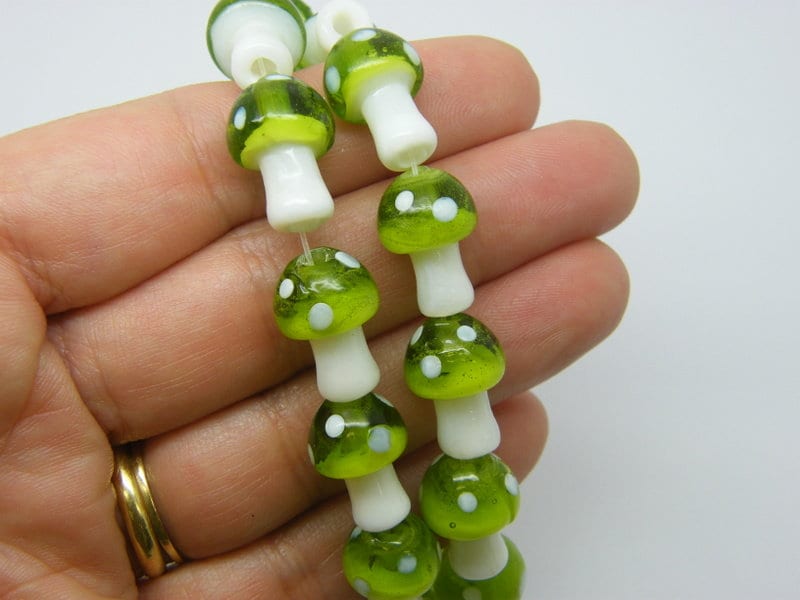 18 Mushroom beads transparent lime green and white glass B179