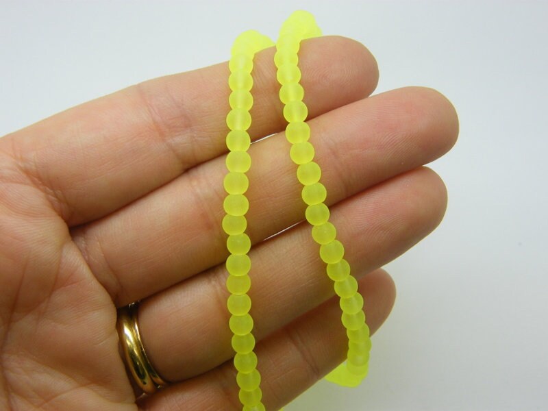 180 Neon yellow beads 4mm frosted glass OB148