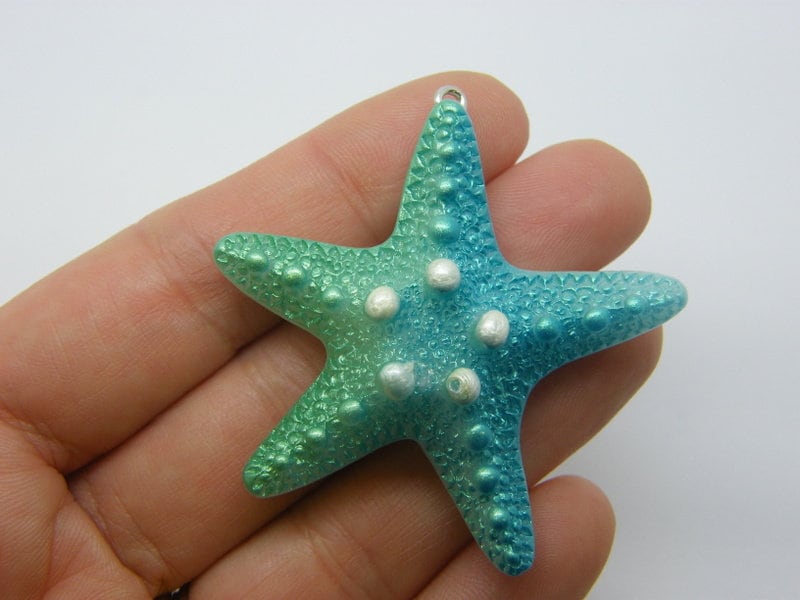 2 Starfish pendants green blue resin FF729