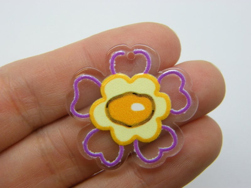 8 Flower pendants clear purple yellow resin F620