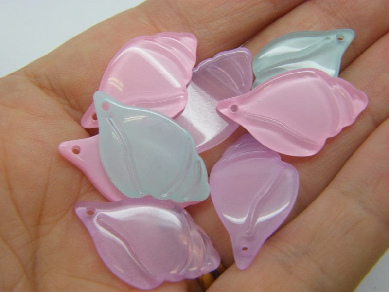 12 Shell charms random mixed beautiful pastel colours glass FF21