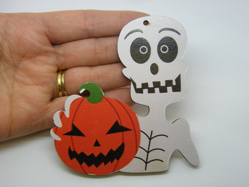 4 Skeleton pumpkin Halloween pendants wood HC1 - SALE 50% OFF