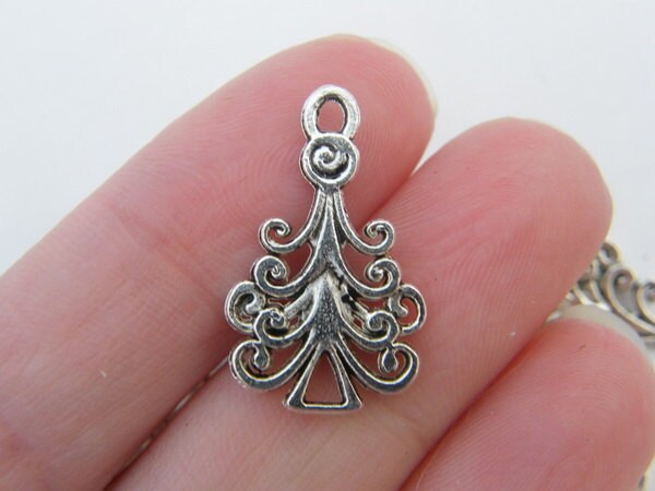 8 Christmas tree charms antique silver tone CT20