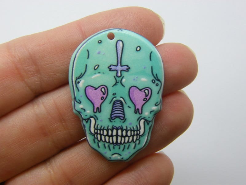 2 Skull heart pendants acrylic HC106
