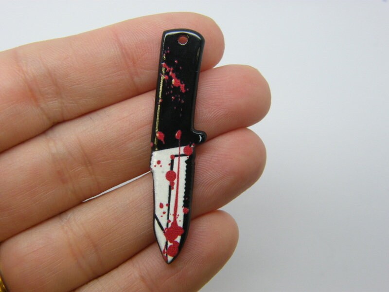 2 Bloody knife Halloween pendants acrylic HC728