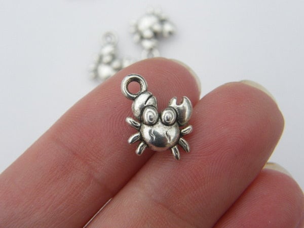 10 Crab charms antique silver tone FF100