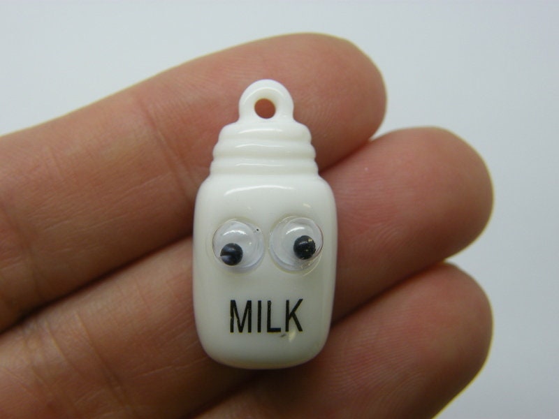 12 Milk bottle face charms white resin FD310