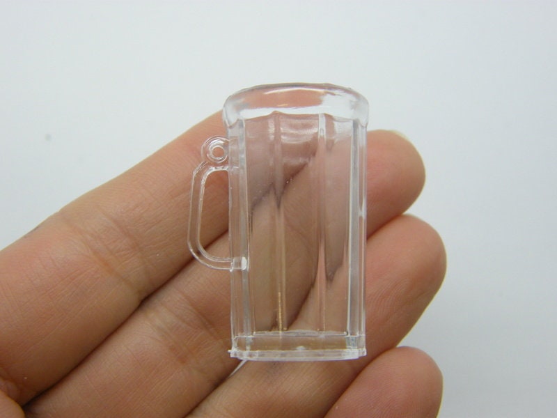 8 Beer glass pendants clear plastic FD386
