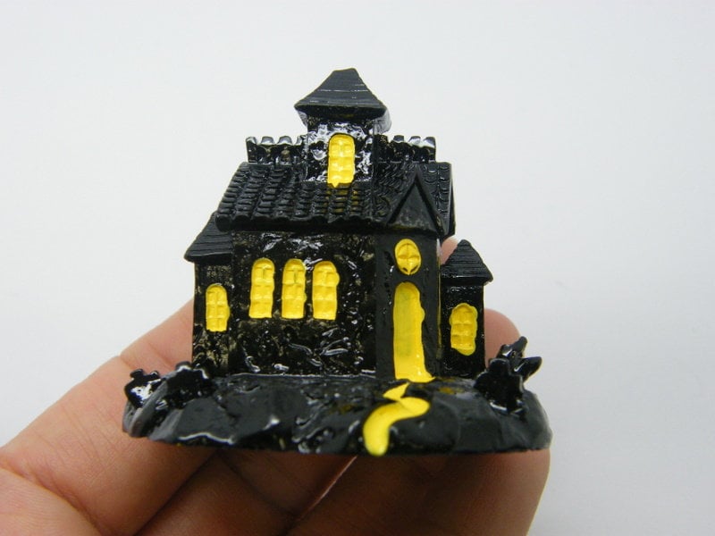 1 Haunted house Halloween embellishments miniature resin HC - SALE 50% OFF