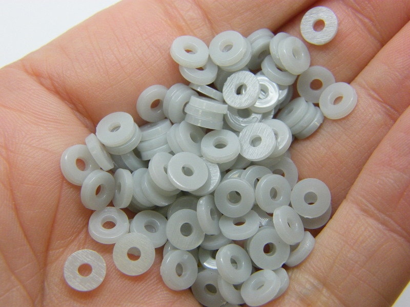 500 Grey beads 6mm plastic AB