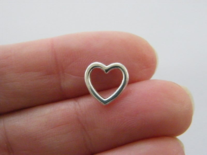 14 Heart charms antique silver tone H152