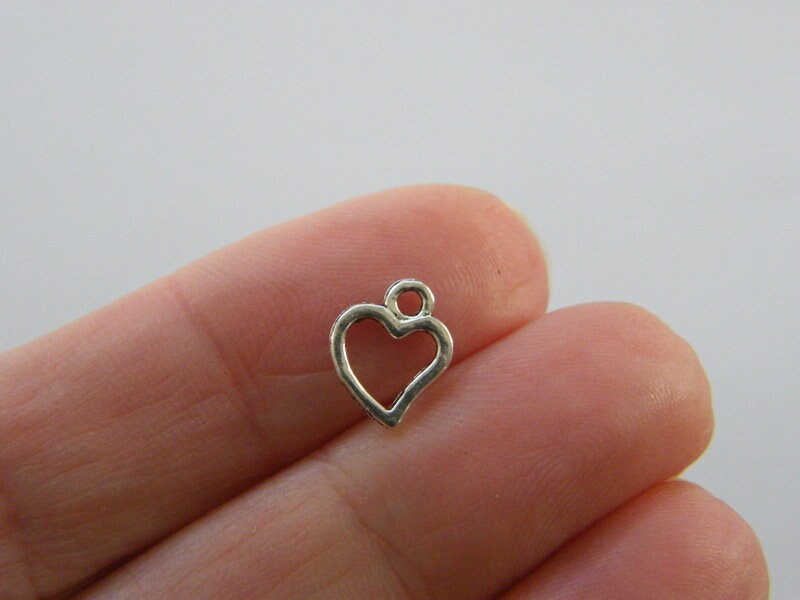 16 Heart charms antique silver tone H229