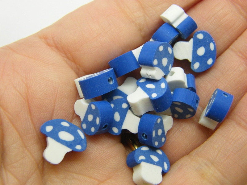 30 Mushroom beads royal blue white polymer clay L253 - SALE 50% OFF
