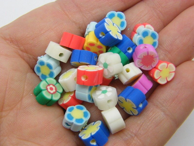 30 Flower beads random mixed polymer clay F639 - SALE 50% OFF