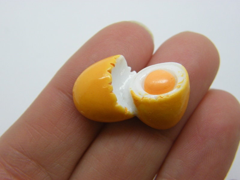 6 Cracked open egg embellishments cabochons resin FD826