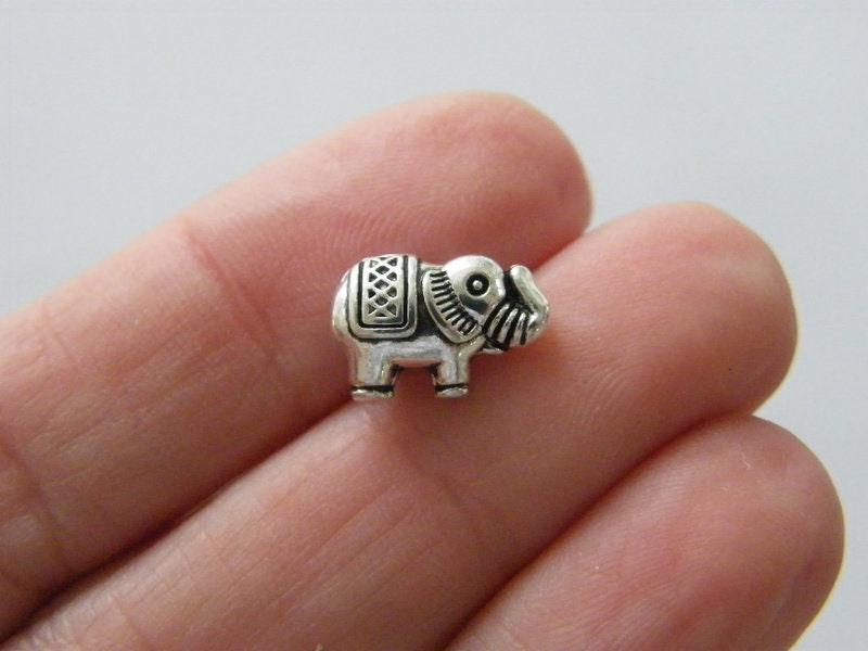 12 Elephant beads antique silver tone A762