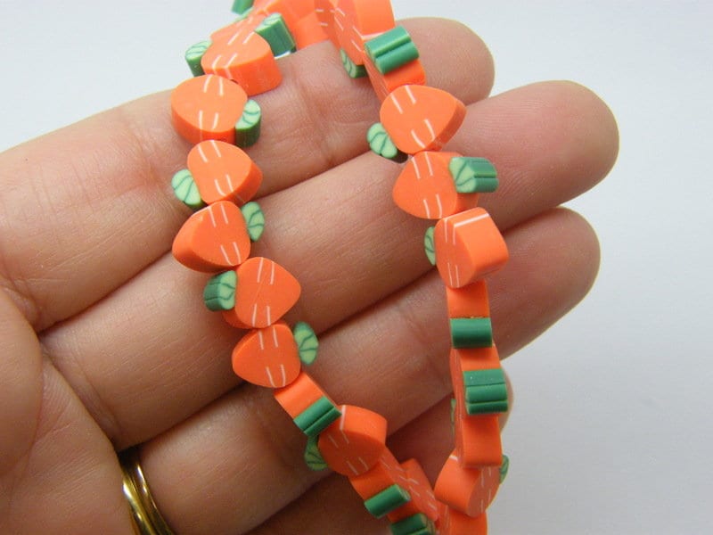 38 Carrot beads orange white green polymer clay B242