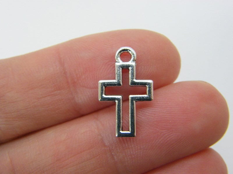 14 Cross charms antique silver tone C50