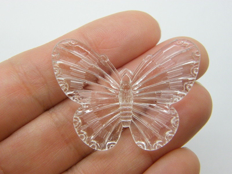 6 Butterfly pendants clear acrylic A627